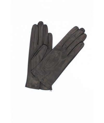 1002 Classic Kid Leather Gloves Silk Lined Black 