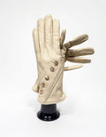1736 Fantasia Woman Button Off White